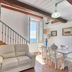 https://alghero-bastioni-colombo-sea-view.hotelsalgherosardinia.com