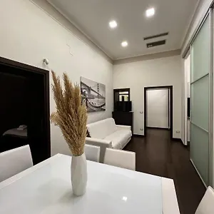 https://casa-belledonne-naples.hotels-amalfi.com